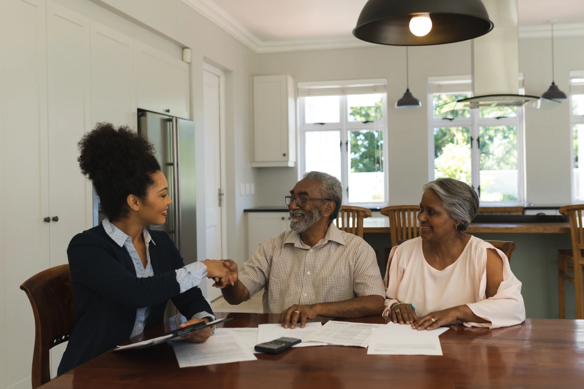 3 Important Tips on How to Take Charge as an Estate Executor - Gordon's Downsizing
