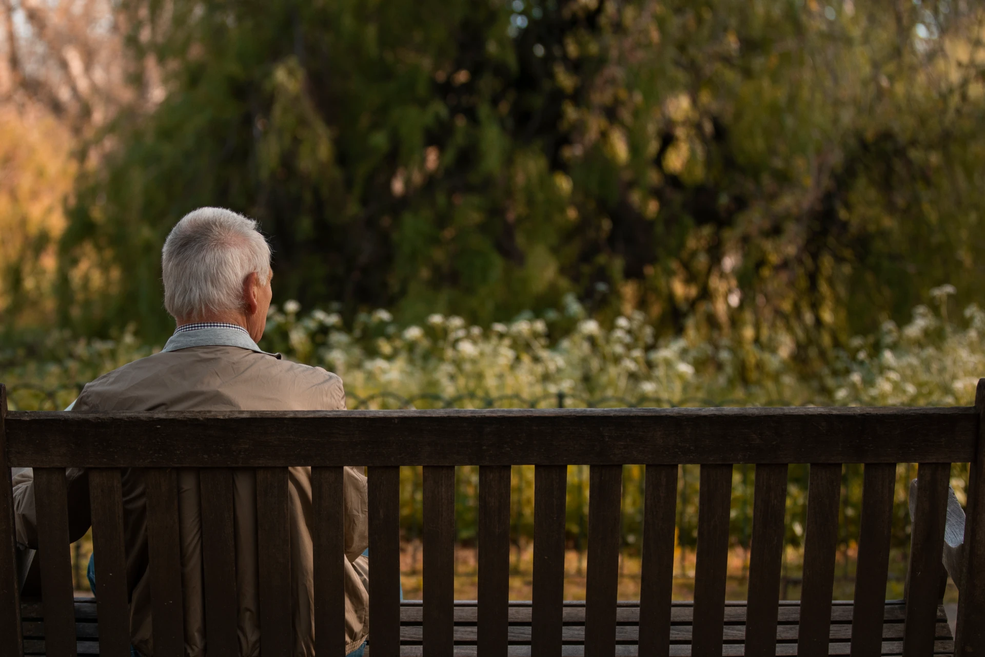 Executor Working With Estate Services Kingston - Gordon's Downsizing