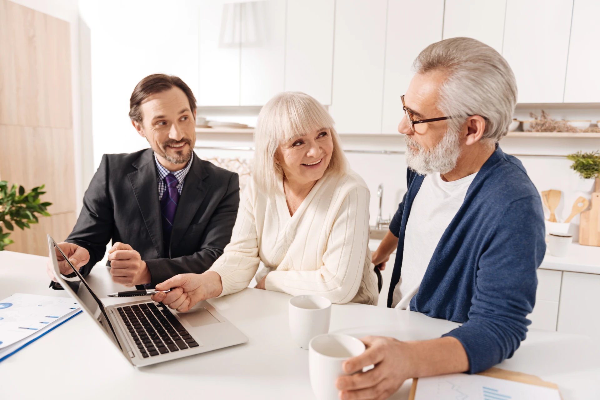 Understanding Client Needs For Better Downsizing And Estate Service Experience - Gordon's Downsizing