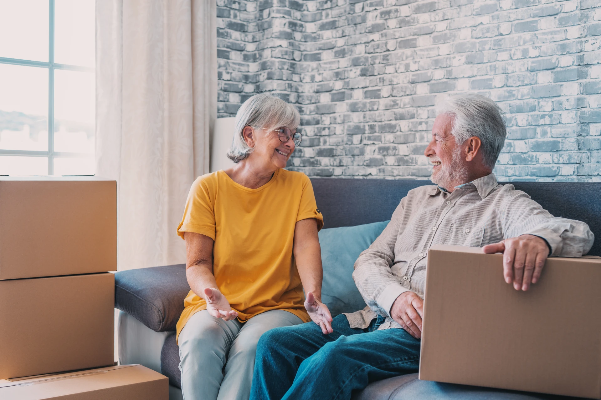 Emotional Downsizing Journey Through Sentimental Belongings - Gordon's Downsizing