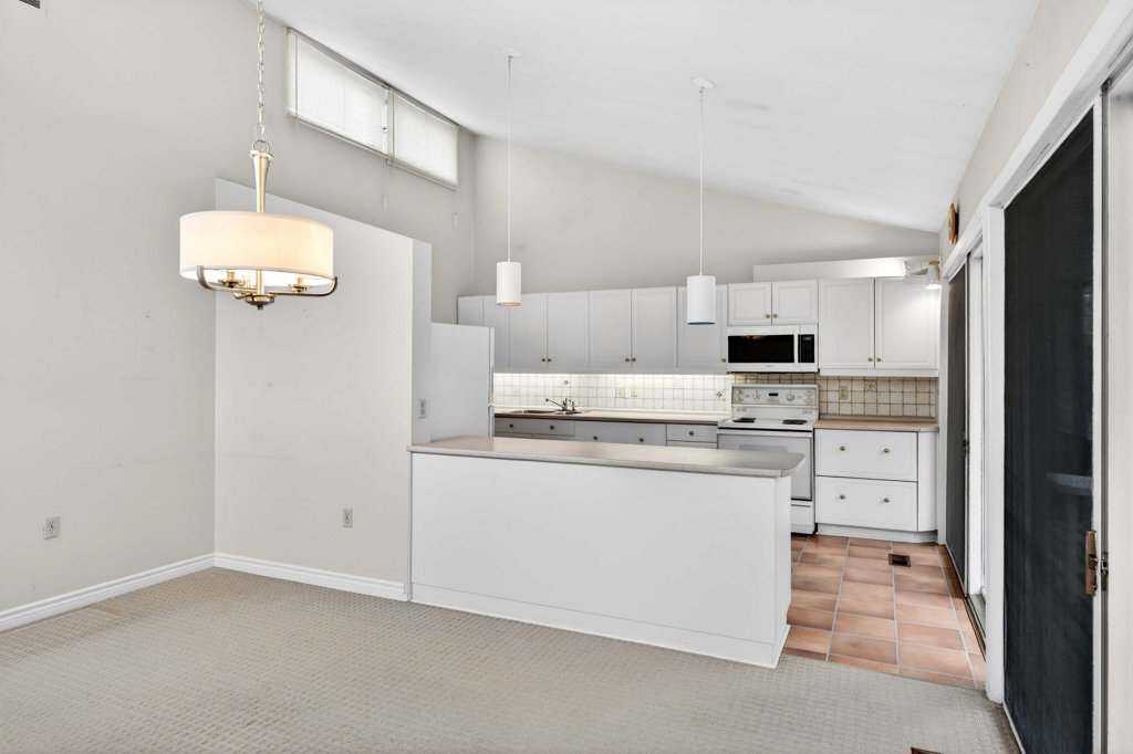 100Frontenac(36)