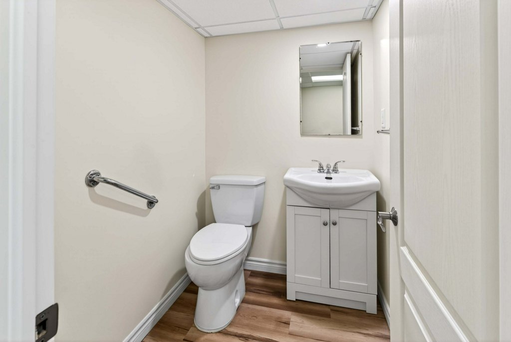 1380Sunnyside (52)