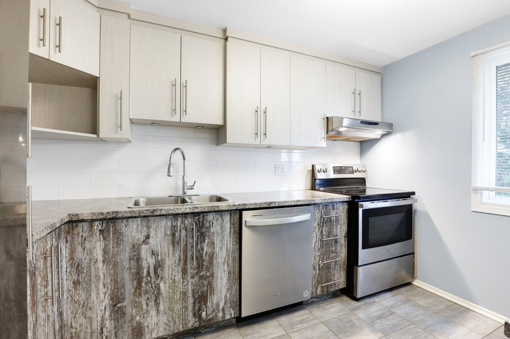 1562Lassiter(15)