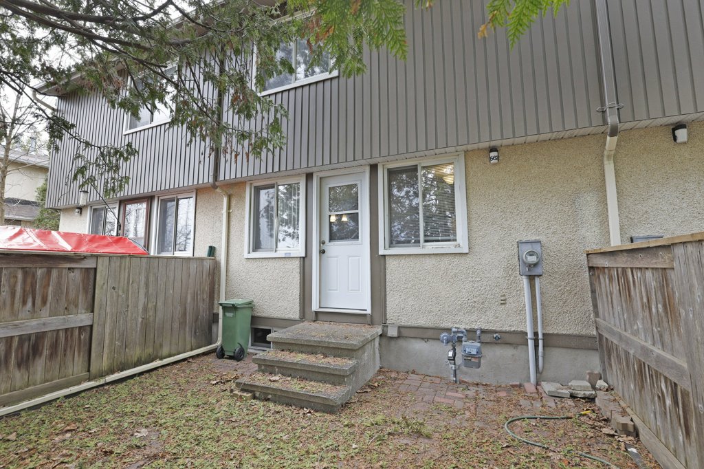 1562Lassiter(30)