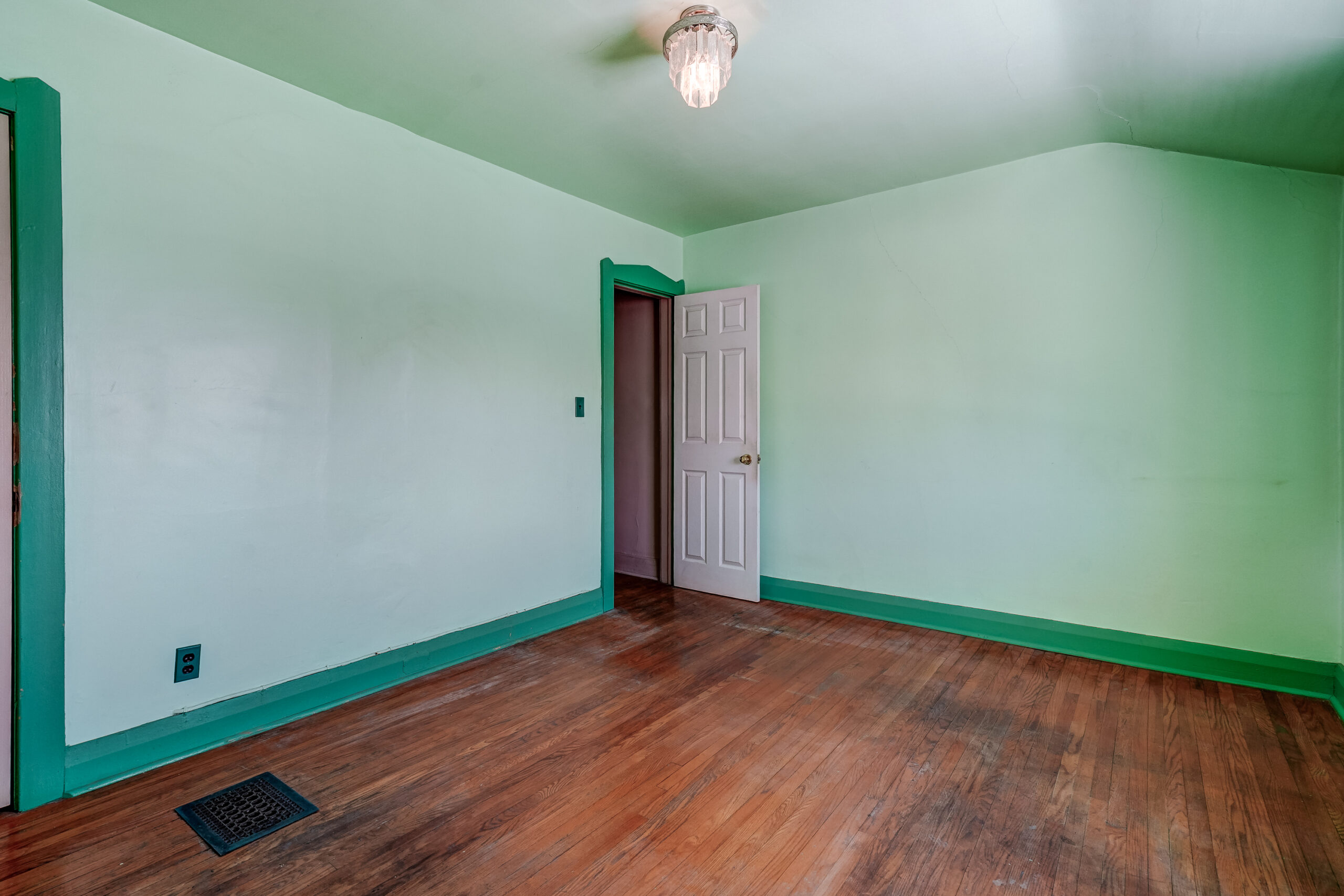 203Donlands(17)