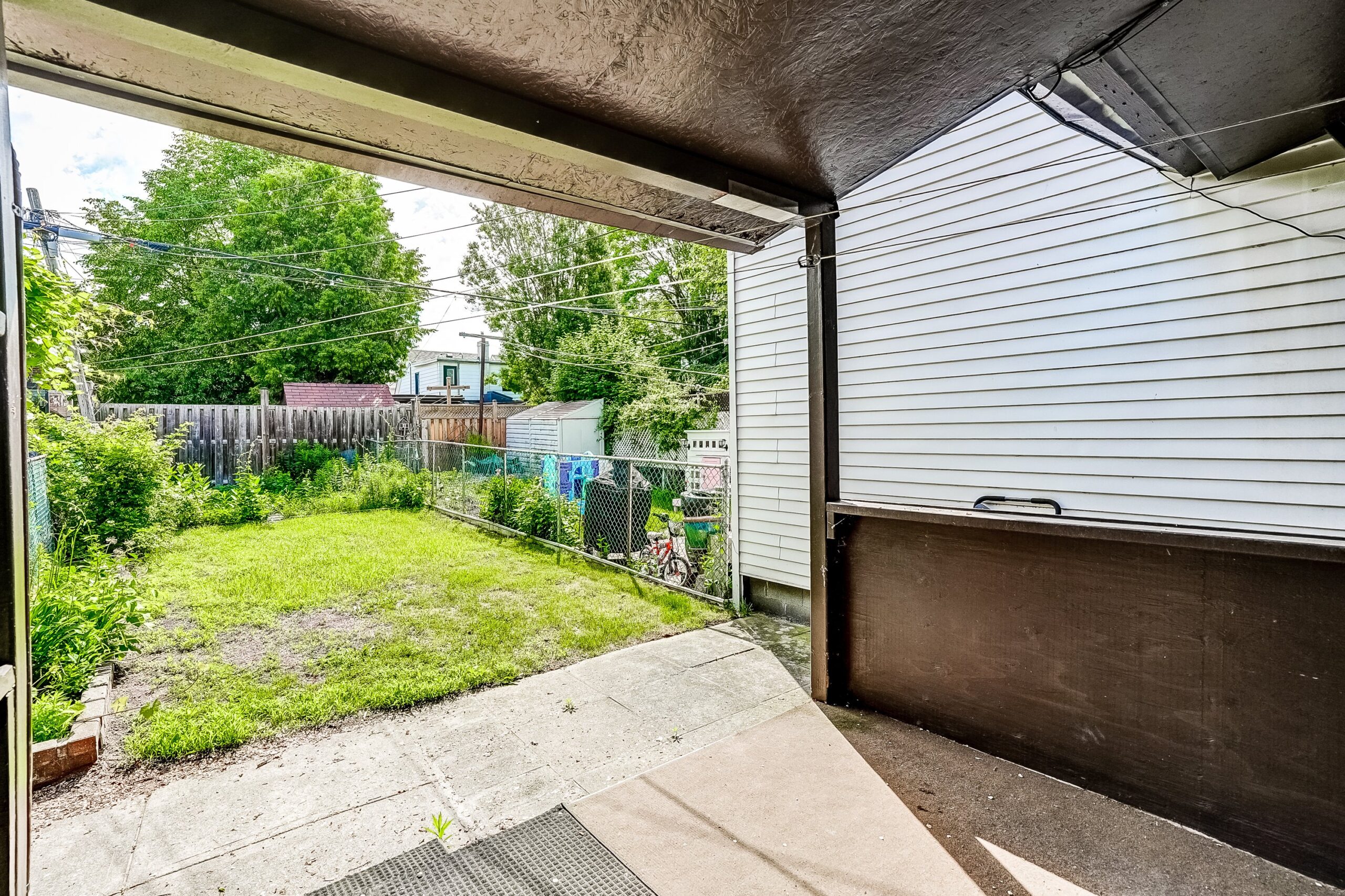 203Donlands(27)