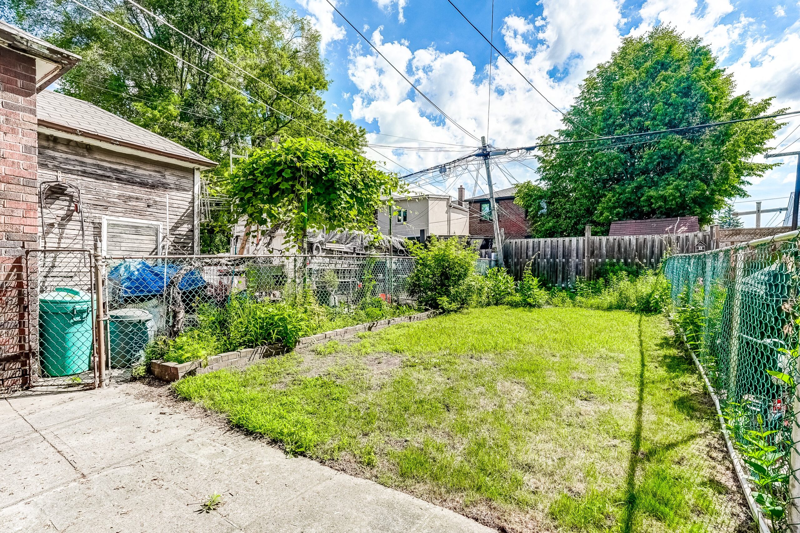 203Donlands(29)