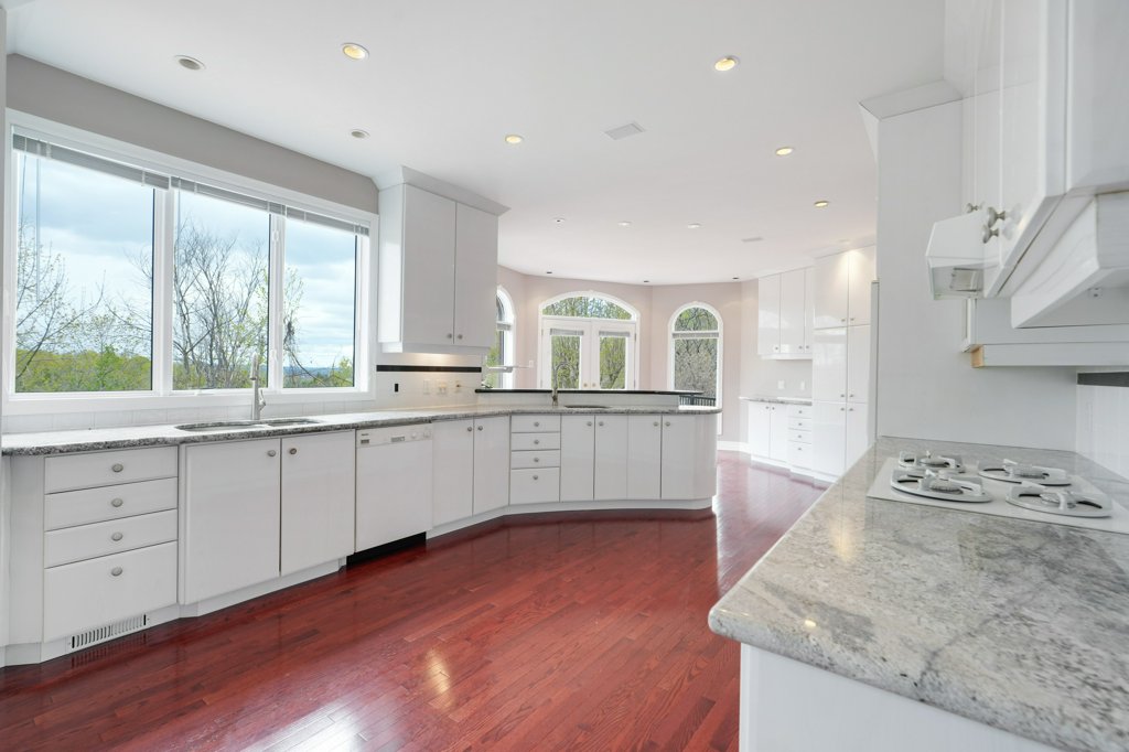 2369Lookout(22)