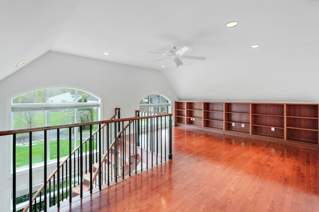 2369Lookout(45)