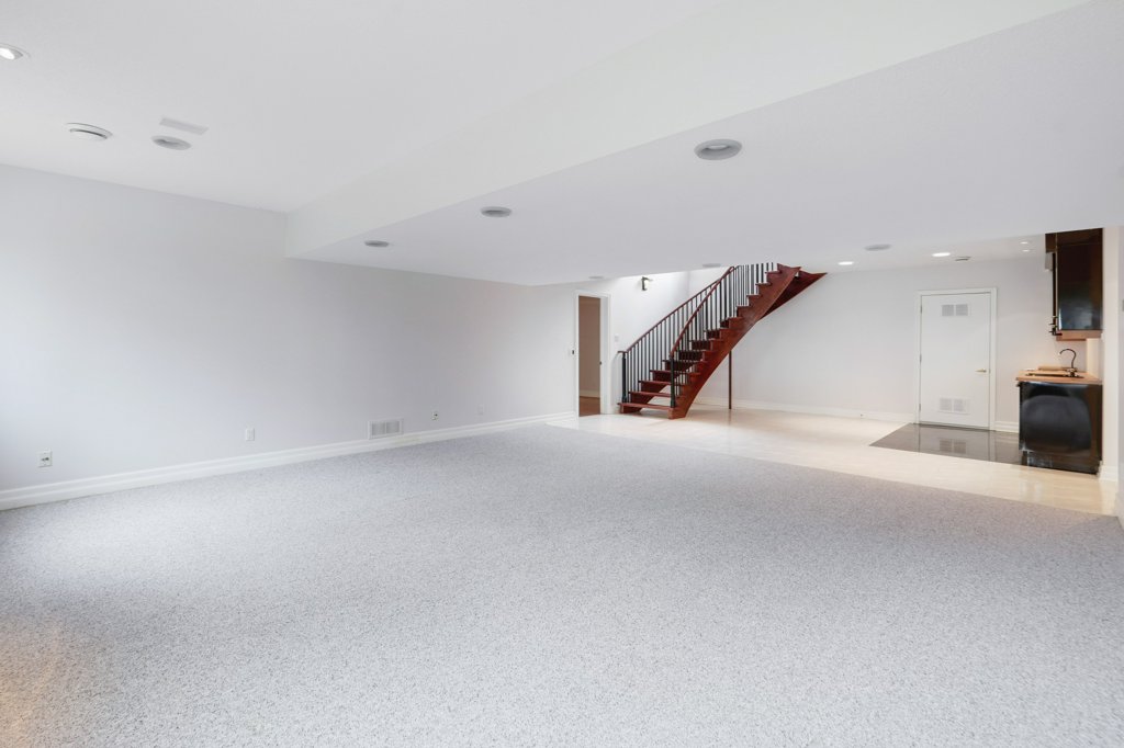 2369Lookout(47)