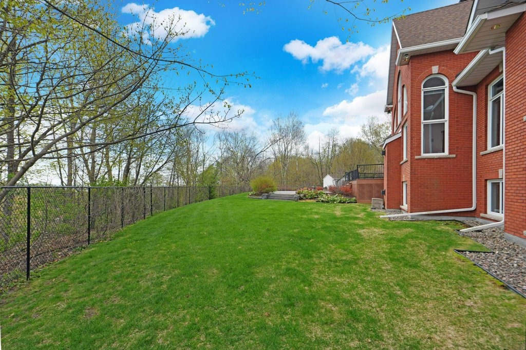 2369Lookout(61)