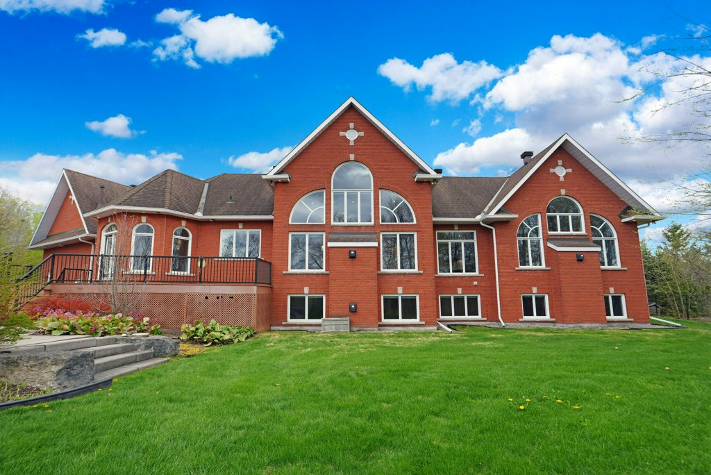 2369Lookout(62)