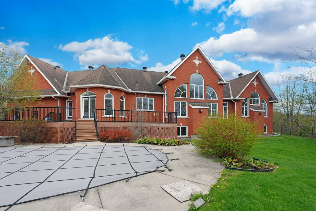 2369Lookout(65)