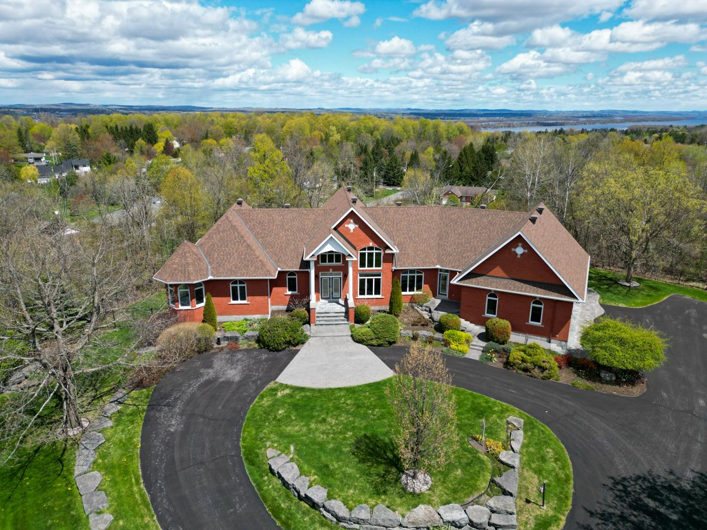 2369Lookout(68)