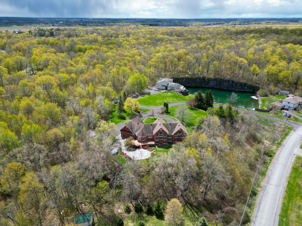 2369Lookout(73)