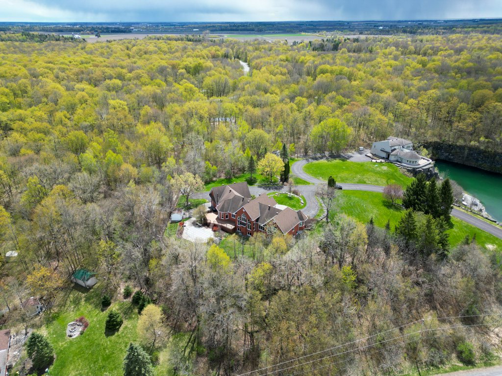 2369Lookout(74)
