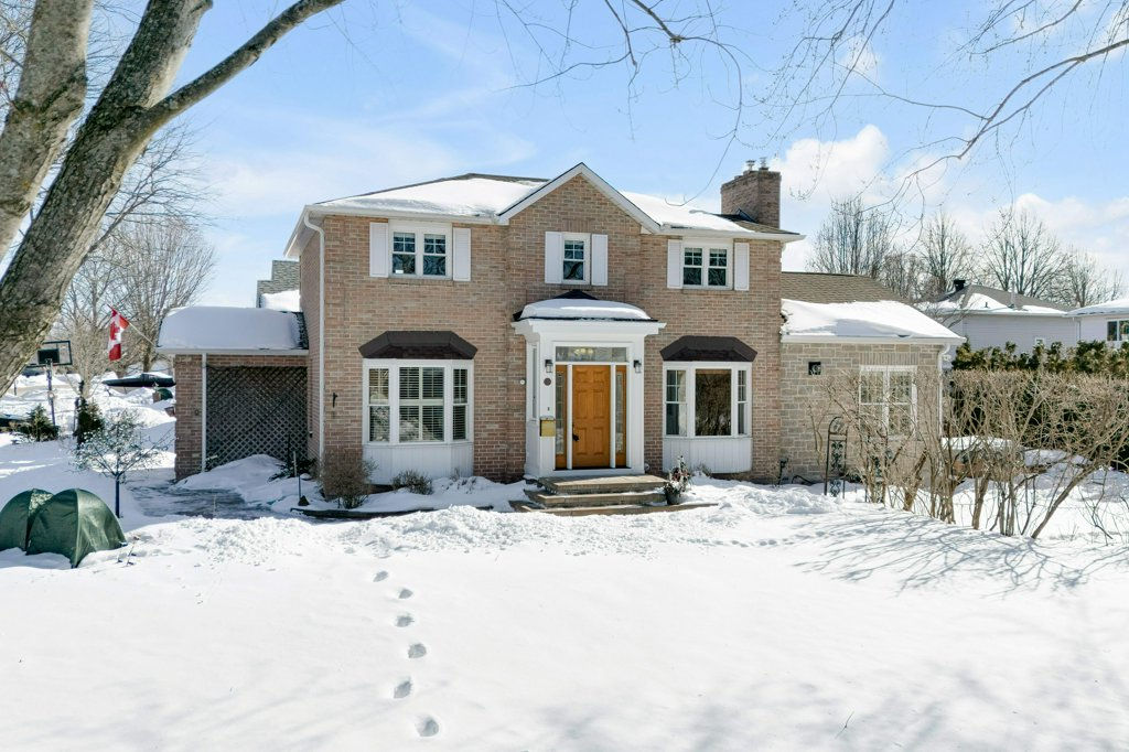 1 Buckingham Court Kingston