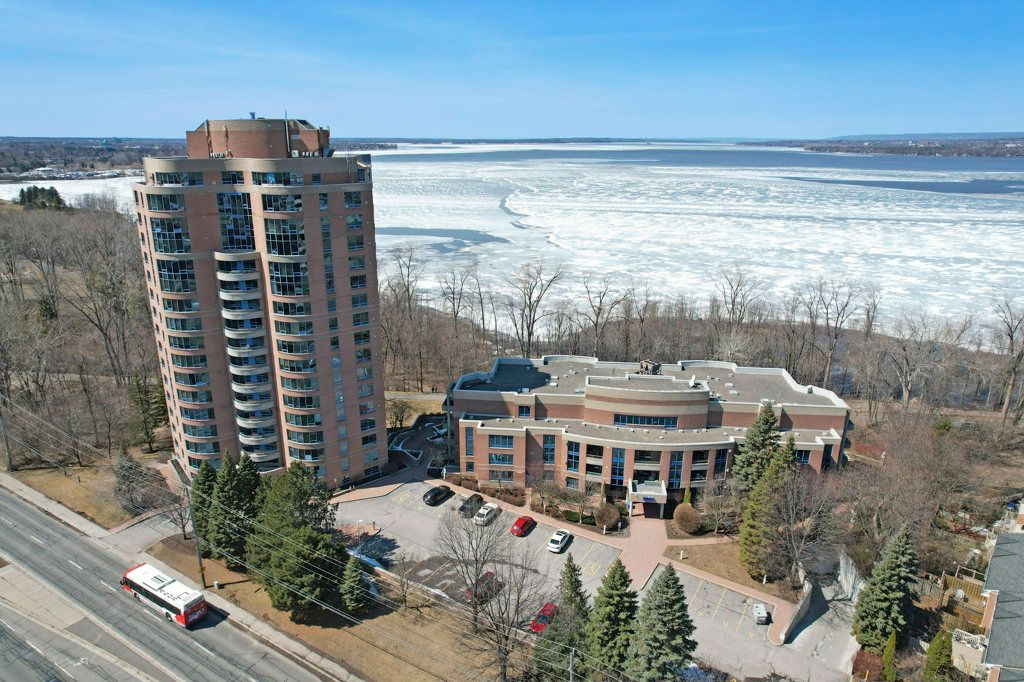 103 – 3099 Carling Avenue Ottawa