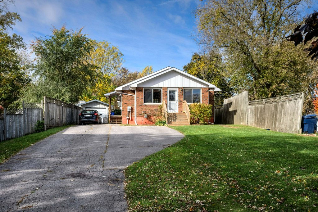 126 County Road 10 Picton