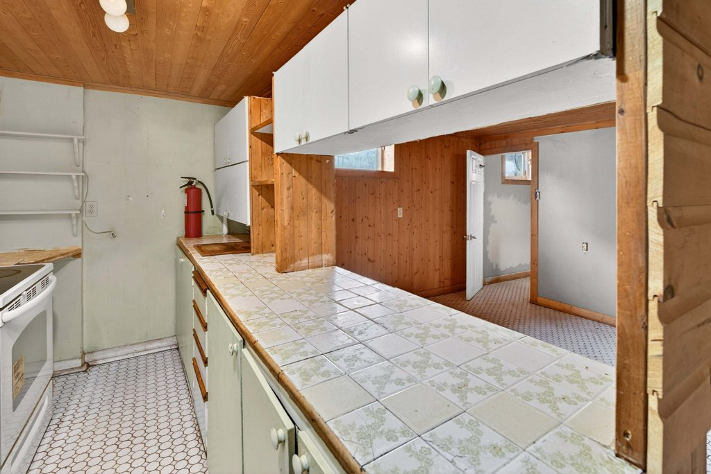 14184 Hwy 41 (46)