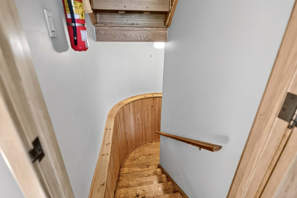 1328GraceRiver(58)