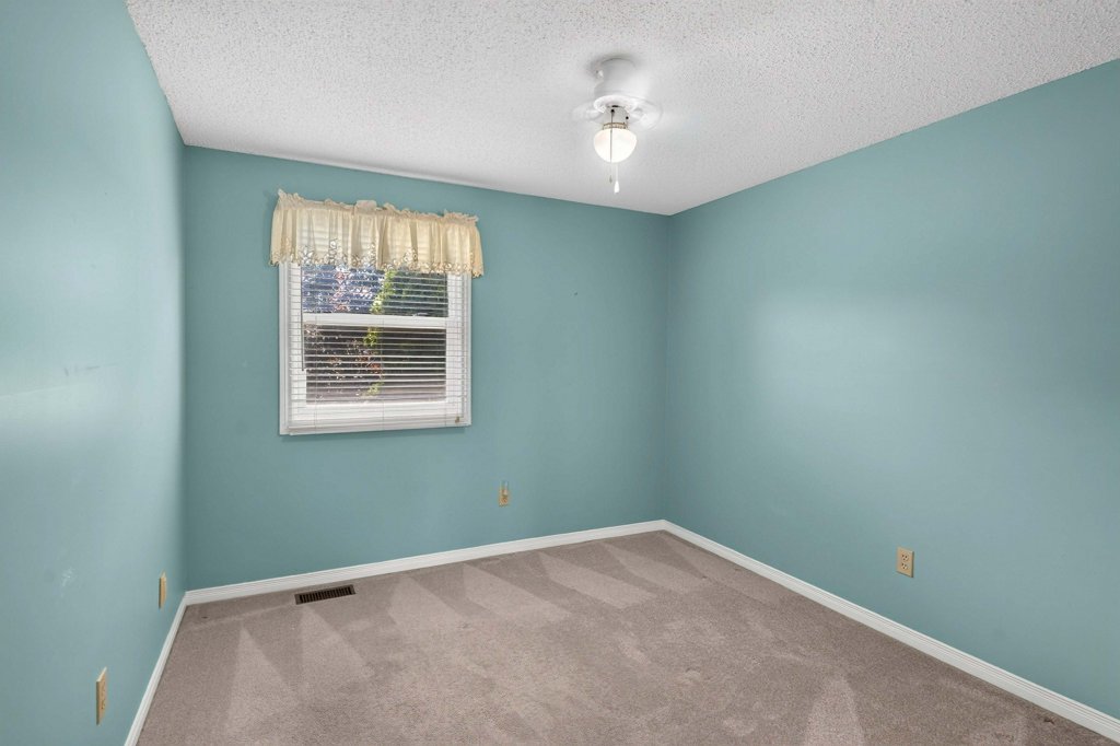470Kingsdale (35)