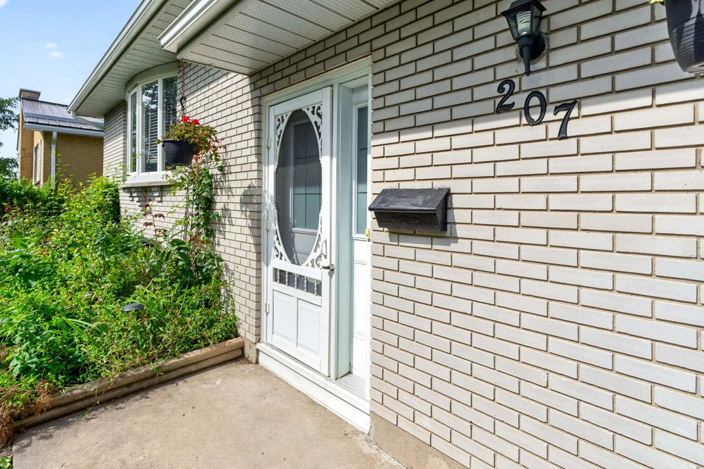 207RobertWallace (10)
