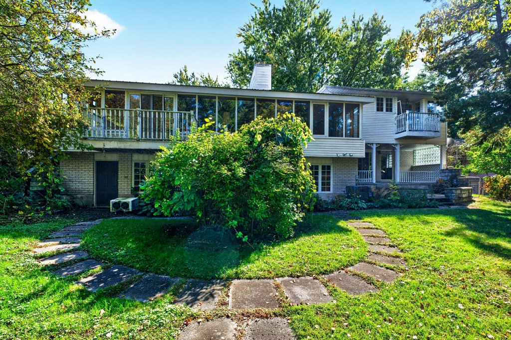 679Palace (18)